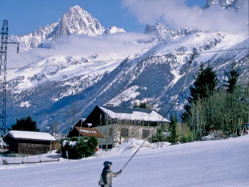 Logement Mansarde Dans Maison Avec Jardin En Bord De Piste, Vue Montagne Les Houches Exterior photo